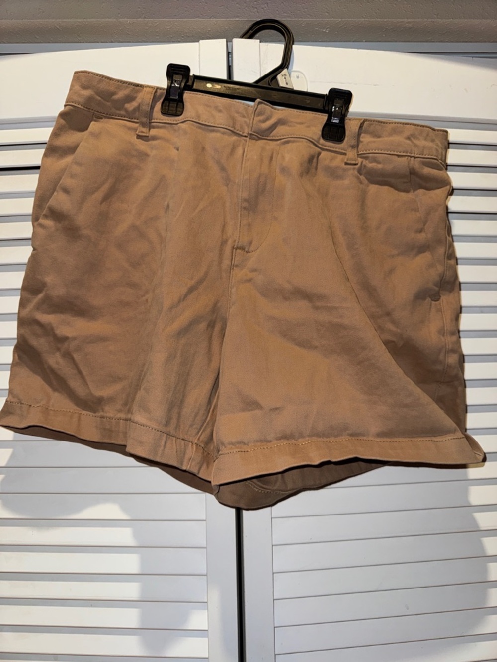 Banana Republic Tan Women's Bermuda Shorts